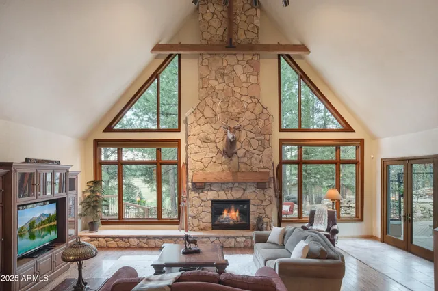 $2,995,000 | 4927 East Mt Pleasant Drive, Flagstaff, AZ 86004