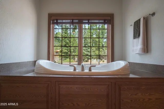 $2,995,000 | 4927 East Mt Pleasant Drive, Flagstaff, AZ 86004