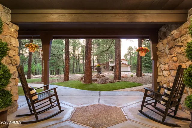 $2,995,000 | 4927 East Mt Pleasant Drive, Flagstaff, AZ 86004