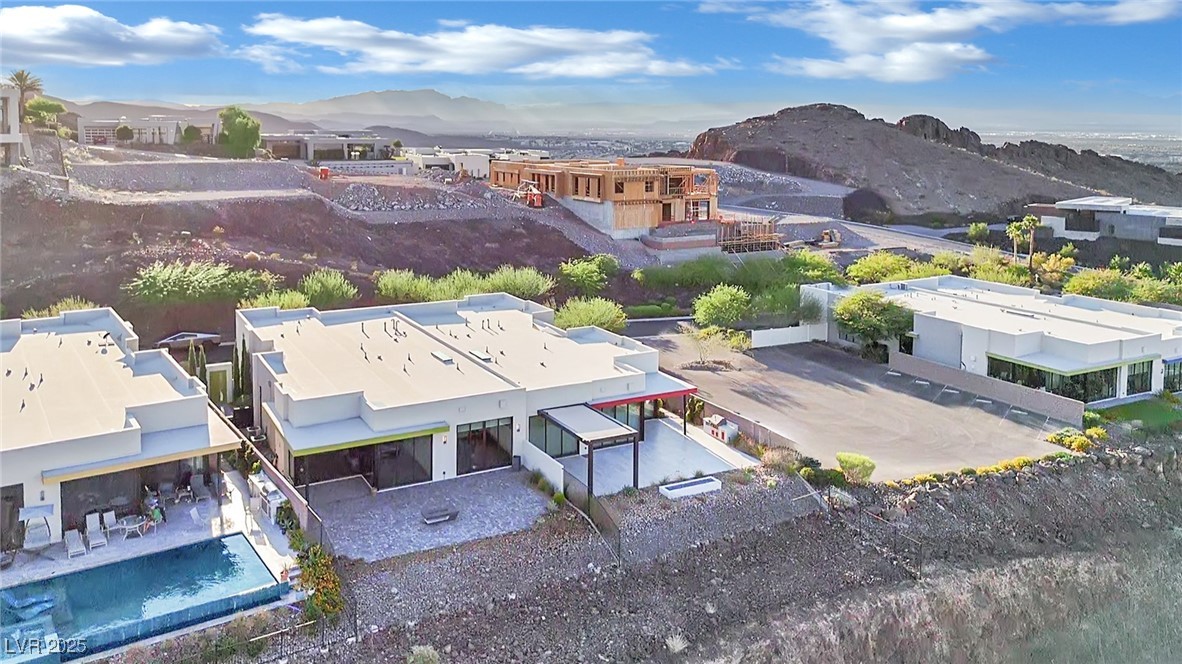 658 Falcon Summit Court Henderson, NV 89012 - Photo 95 of 99 View of subject property featuring a mountain backdrop