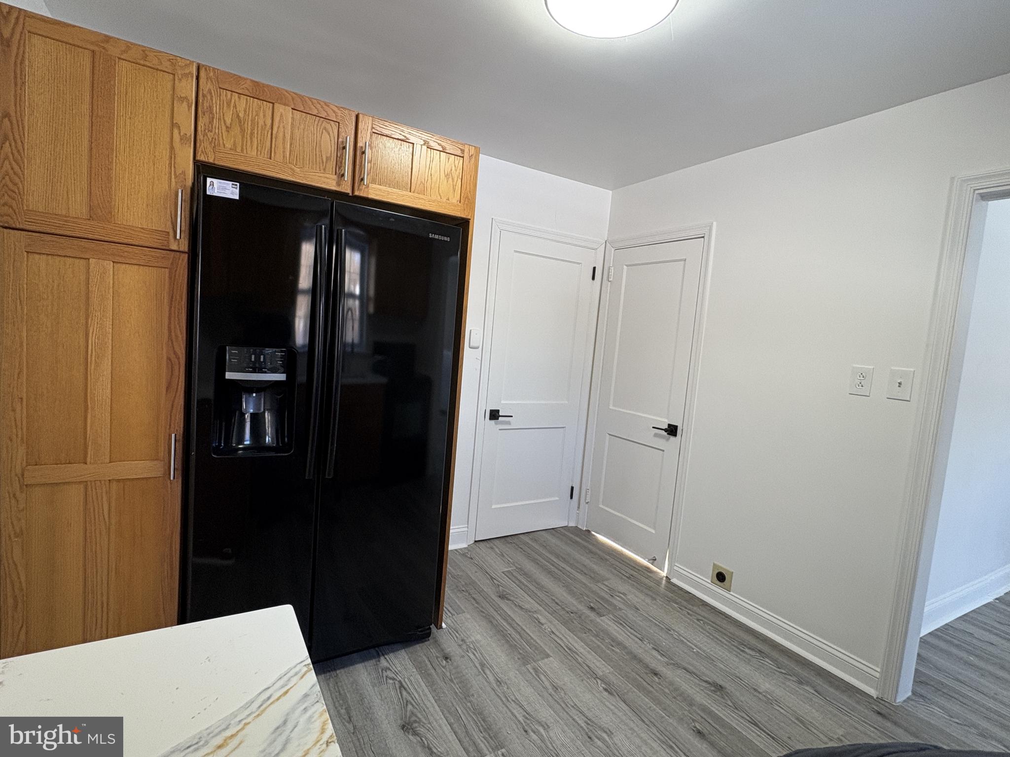 724 Brook Drive Newark, DE 19713 - Photo 14 of 37 a view of closet