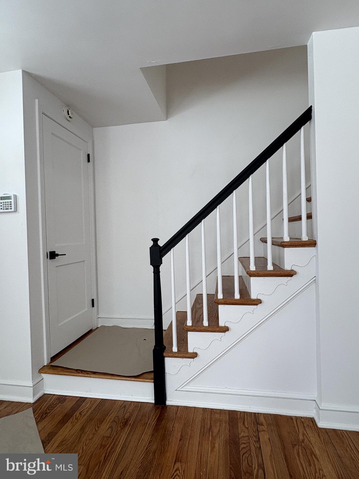 724 Brook Drive Newark, DE 19713 - Photo 23 of 37 a view of entryway with wooden floor