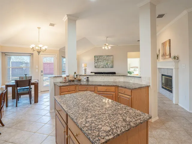 $389,000 | 1624 Knoll Ridge Circle, Corinth, TX 76210