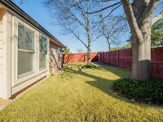 $389,000 | 1624 Knoll Ridge Circle, Corinth, TX 76210