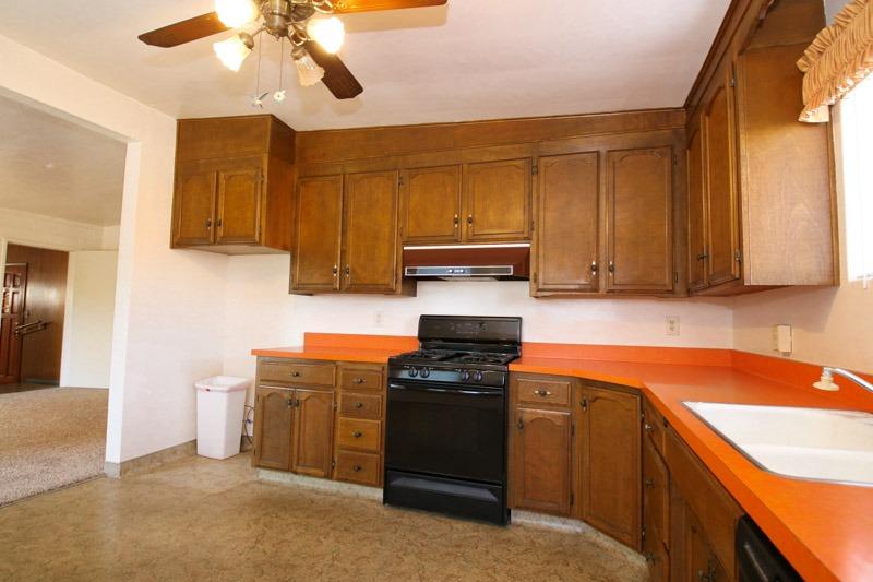 1276 North Pecan Avenue Reedley, CA 93654 - Photo 23 of 52 Gallery Image 23