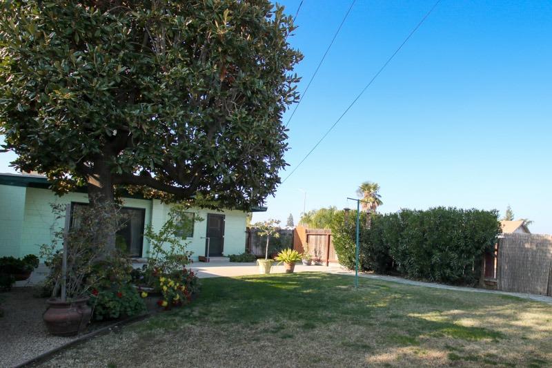 1276 North Pecan Avenue Reedley, CA 93654 - Photo 46 of 52 Gallery Image 46