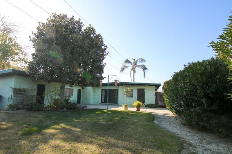 1276 North Pecan Avenue Reedley, CA 93654 - Photo 47 of 52 Gallery Image 47