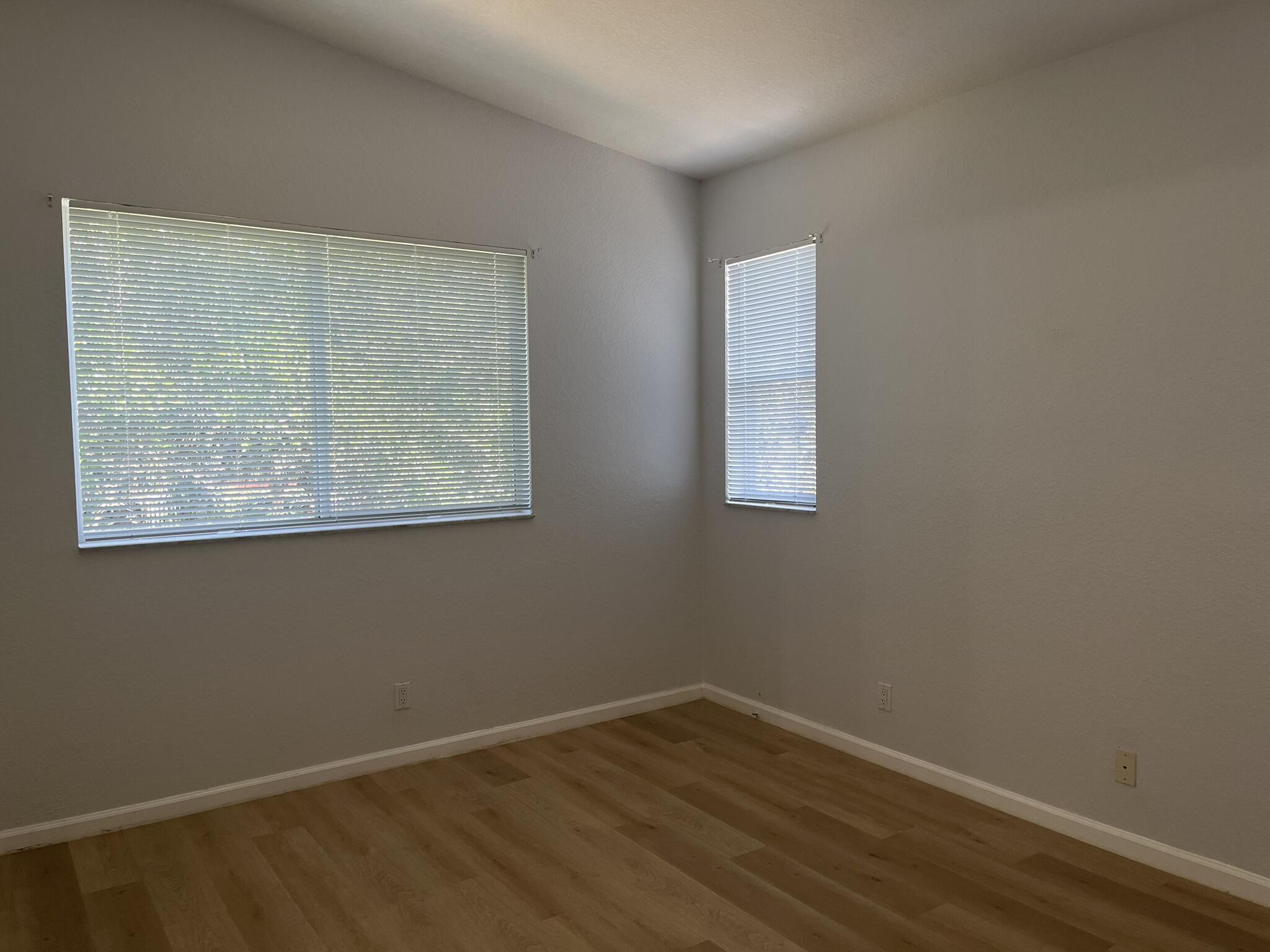 3231 Laurel Ridge Circle Riviera Beach, FL 33404 - Photo 11 of 22 IMG_0598