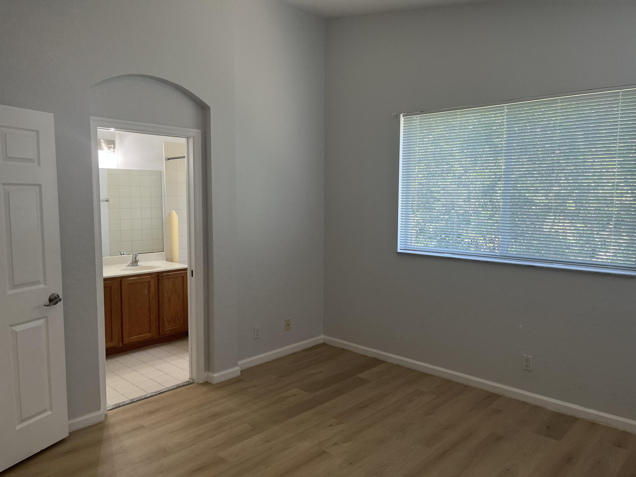 3231 Laurel Ridge Circle Riviera Beach, FL 33404 - Photo 12 of 22 IMG_0599