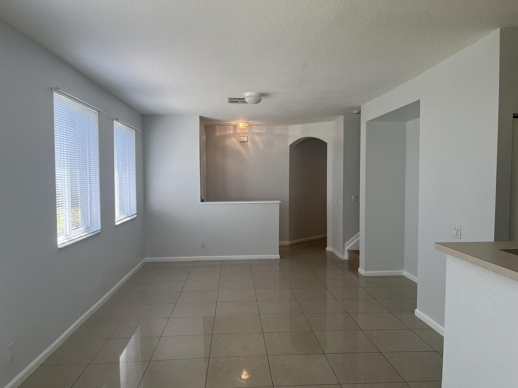 3231 Laurel Ridge Circle Riviera Beach, FL 33404 - Photo 4 of 22 IMG_0591