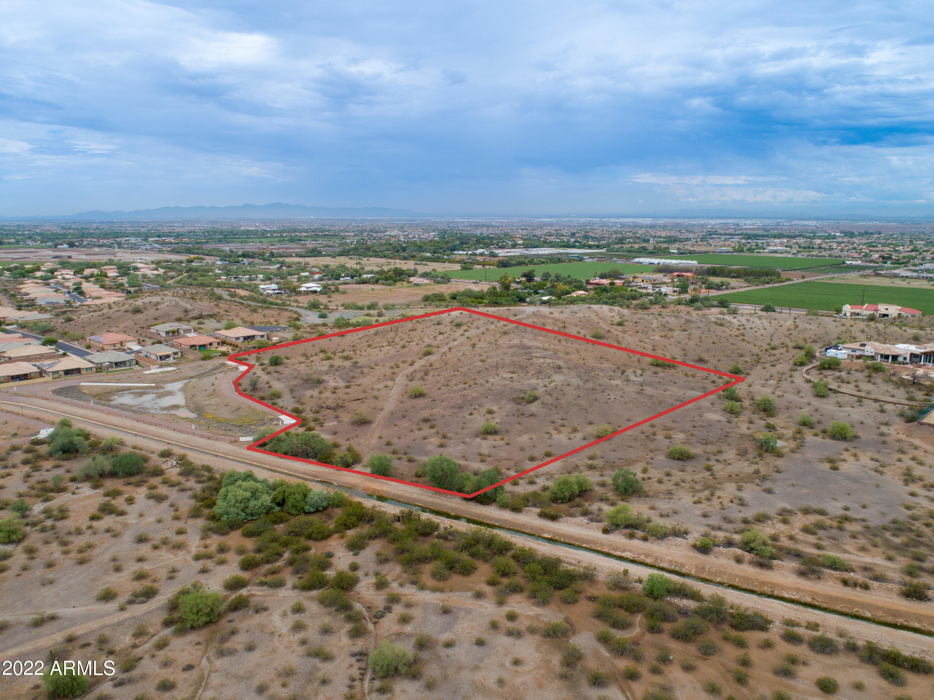 2213 West Dobbins Road, Unit A Phoenix, AZ 85041 - Photo 5 of 27 300-16-857-5