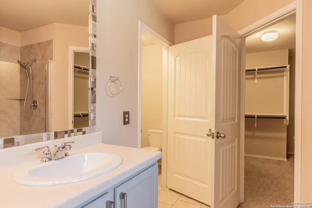 $1,900 | 1744 Emerald Edge, San Antonio, TX 78245