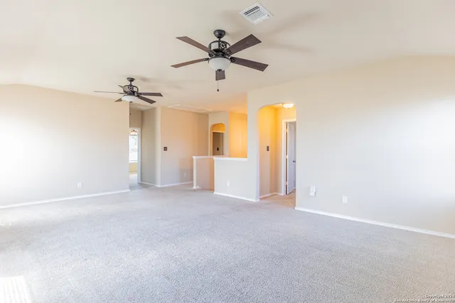 $1,900 | 1744 Emerald Edge, San Antonio, TX 78245