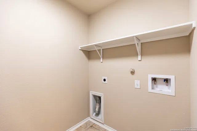 $1,900 | 1744 Emerald Edge, San Antonio, TX 78245