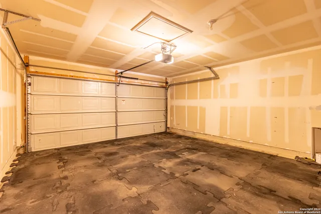 $1,900 | 1744 Emerald Edge, San Antonio, TX 78245