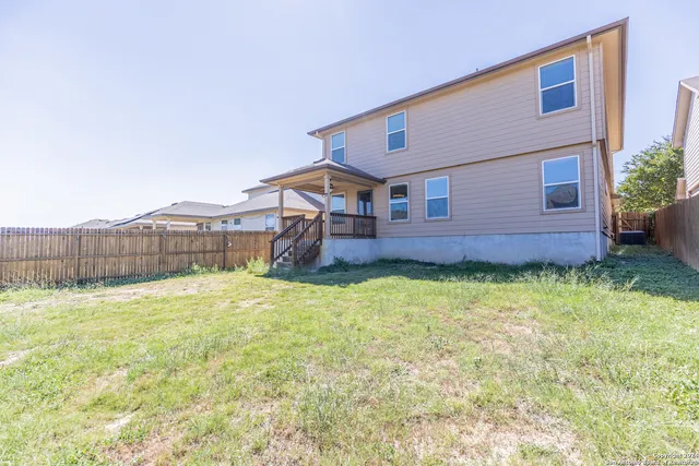 $1,900 | 1744 Emerald Edge, San Antonio, TX 78245