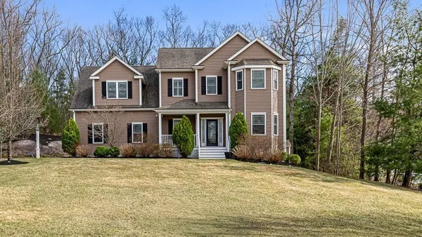 $1,100,000 | 53 Ridge Road, Wrentham, MA 02093