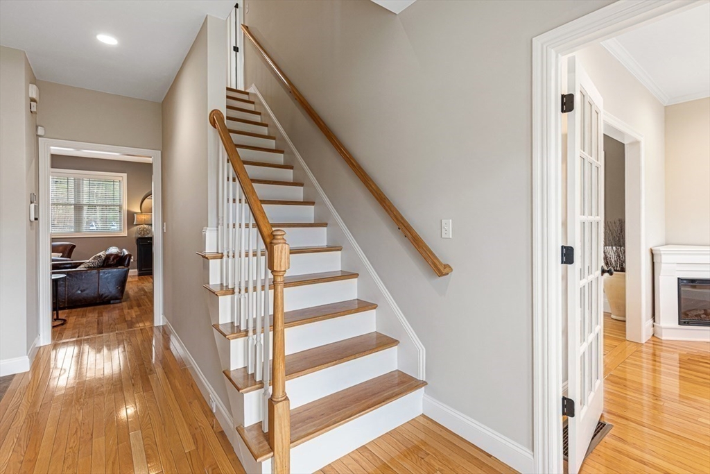 53 Ridge Road Wrentham, MA 02093 - Photo 12 of 36