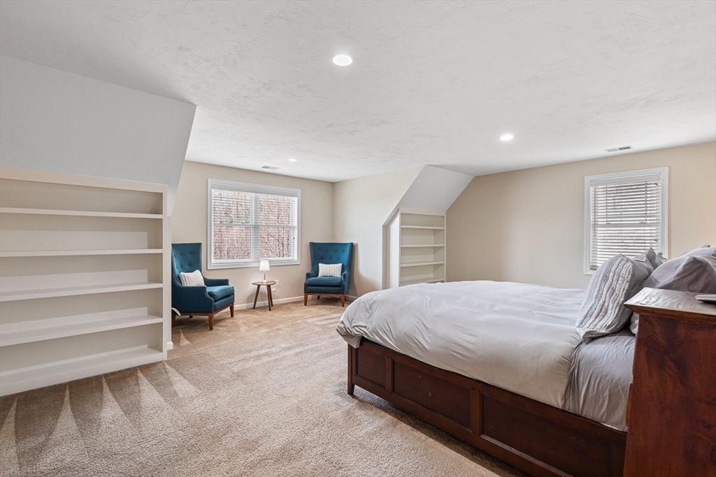 53 Ridge Road Wrentham, MA 02093 - Photo 15 of 36