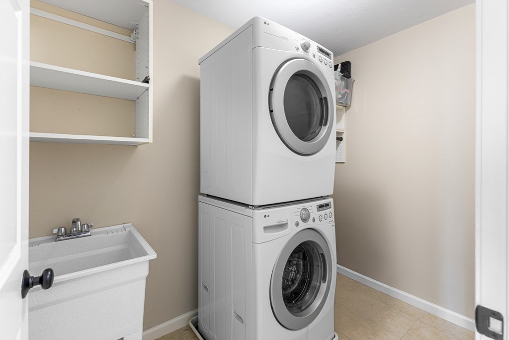 53 Ridge Road Wrentham, MA 02093 - Photo 19 of 36