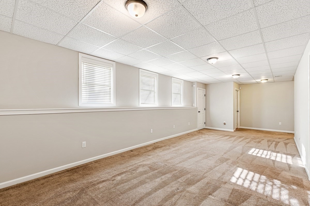 53 Ridge Road Wrentham, MA 02093 - Photo 26 of 36