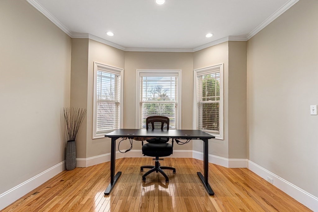 53 Ridge Road Wrentham, MA 02093 - Photo 8 of 36