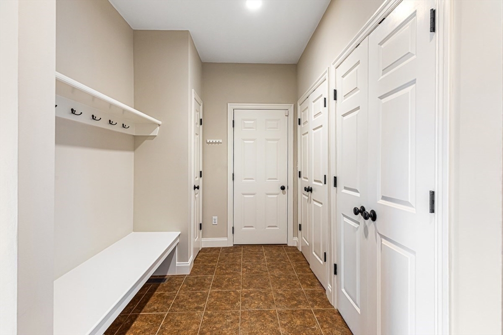 53 Ridge Road Wrentham, MA 02093 - Photo 10 of 36