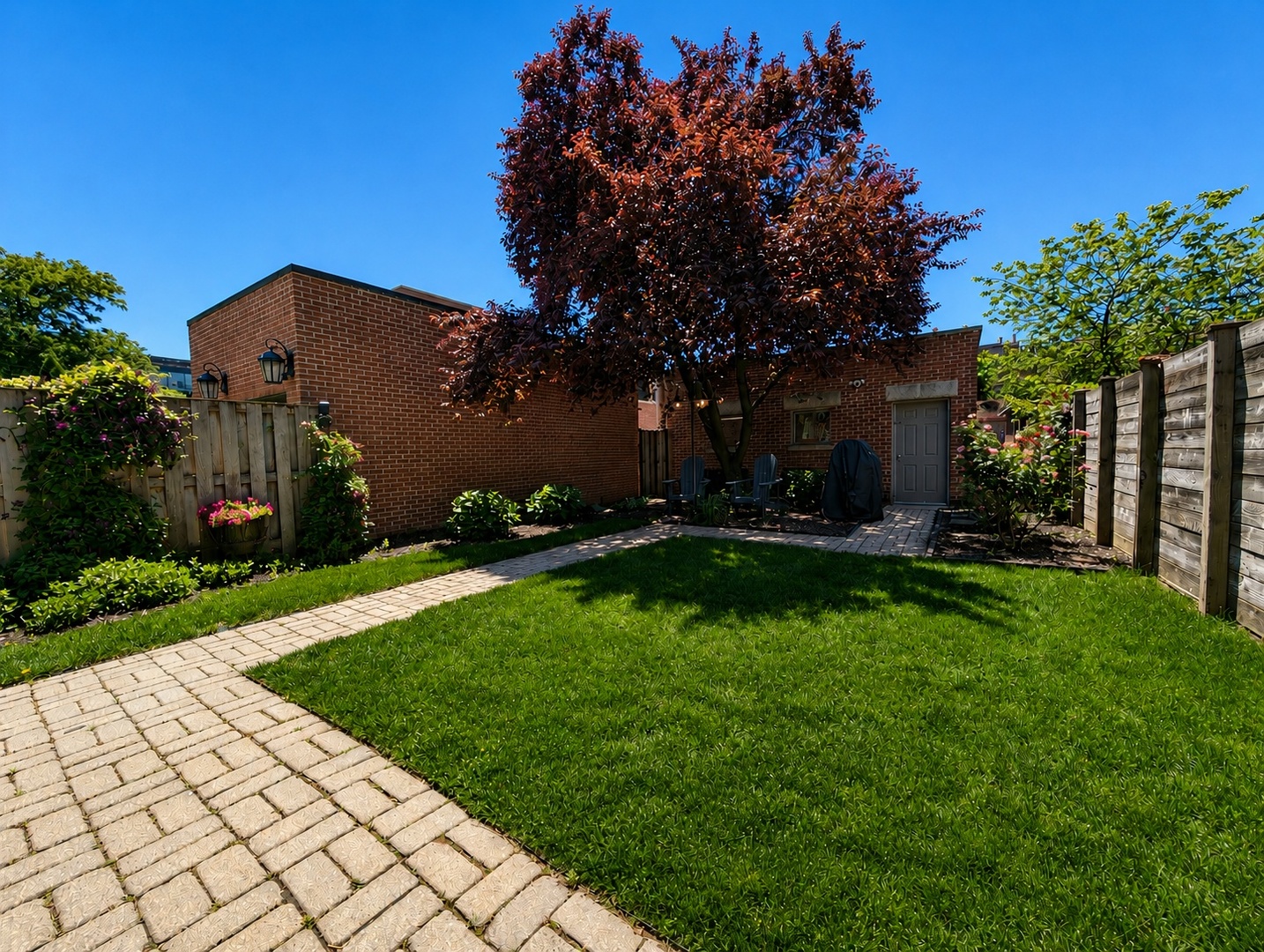 1517 West Adams Street, Unit 2 Chicago, IL 60607 - Photo 3 of 19