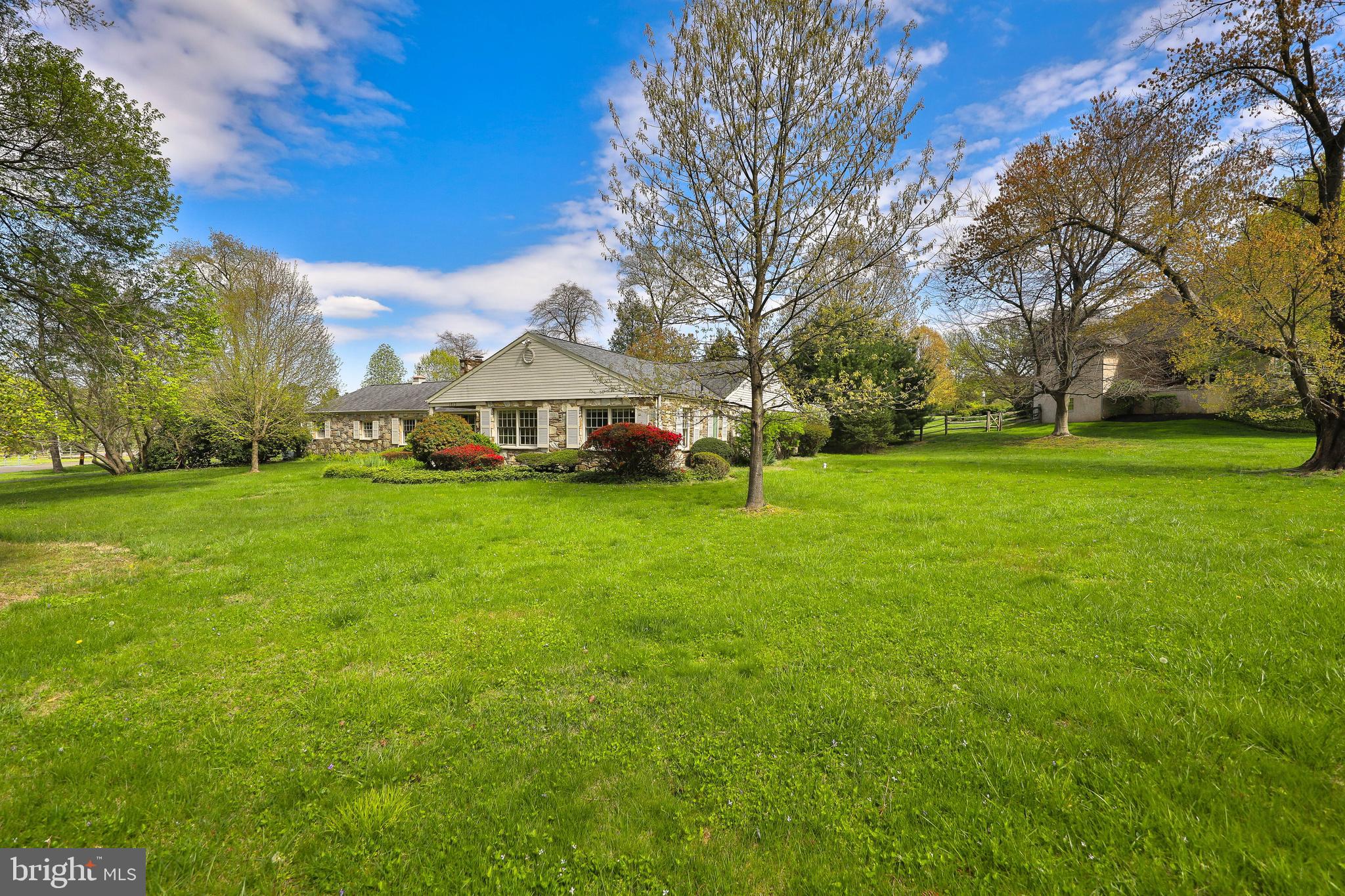 1815 Cathedral Road Huntingdon Valley, PA 19006 - Photo 2 of 36 Front Exterior