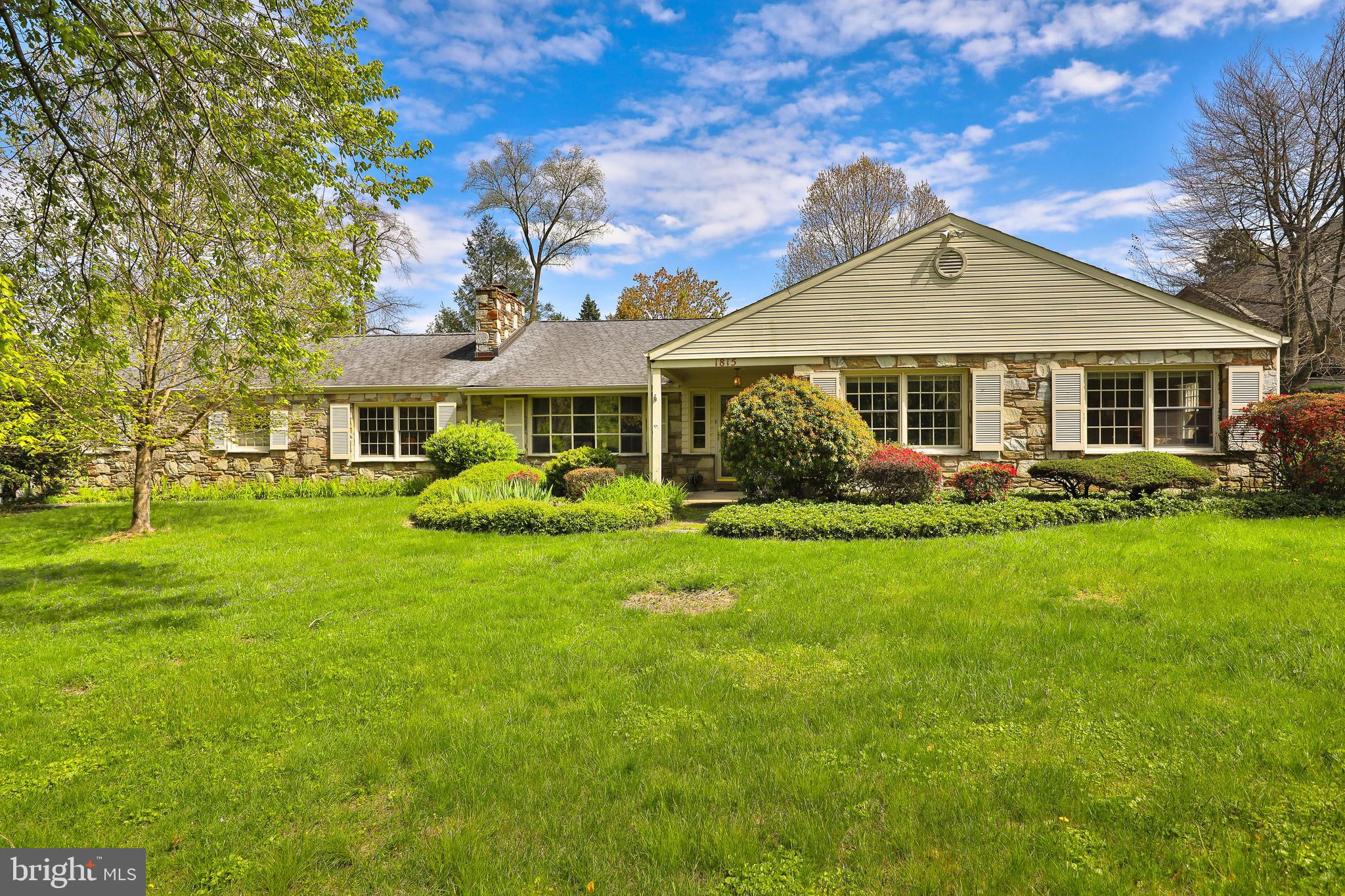 1815 Cathedral Road Huntingdon Valley, PA 19006 - Photo 3 of 36 Front Exterior