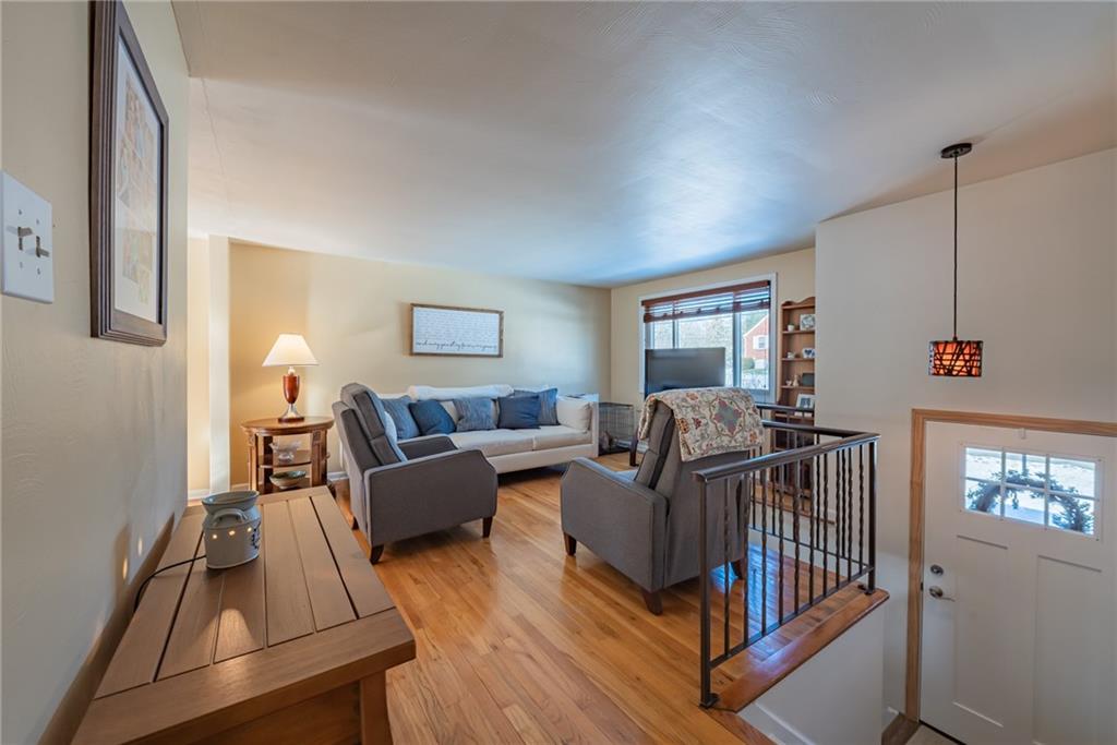 11714 McKee Road Irwin, PA 15642 - Photo 3 of 14 Gallery Image 3