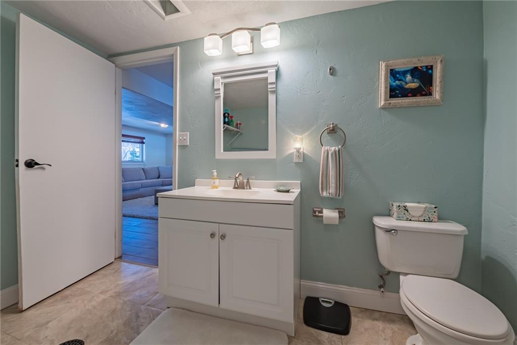 11714 McKee Road Irwin, PA 15642 - Photo 10 of 14 Gallery Image 10