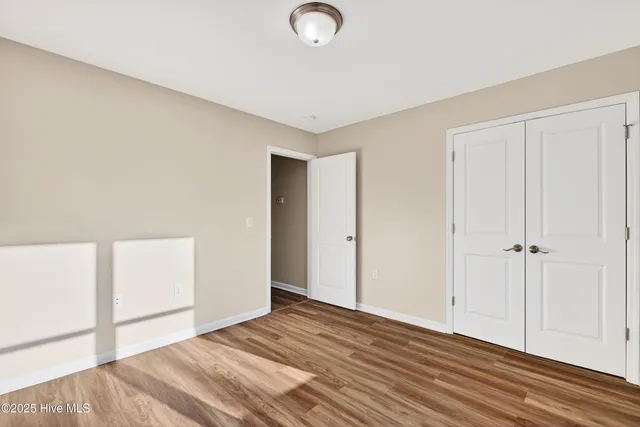 $185,000 | 415 Sullivan Loop Road, Midway Park, NC 28544