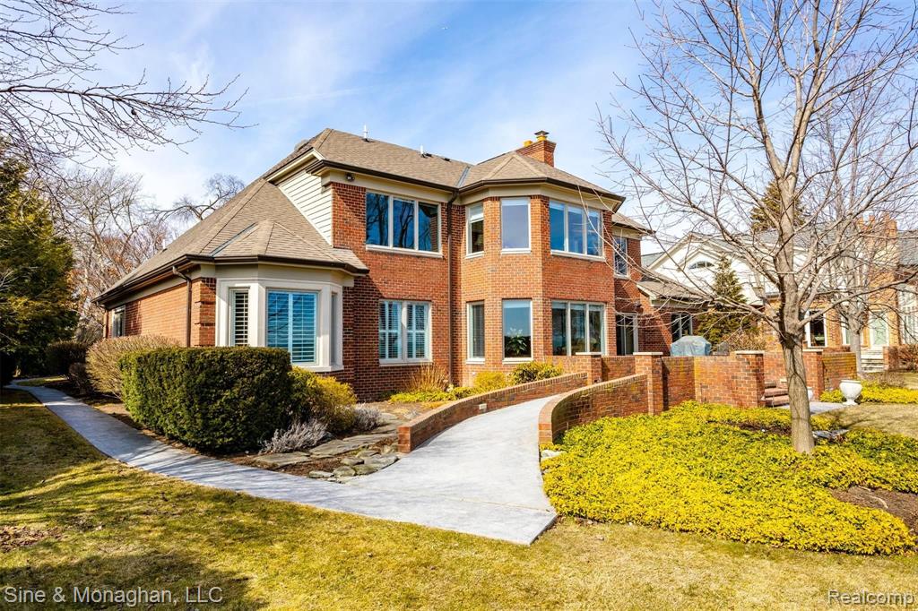 1020 Lake Shore Road Grosse Pointe Shores, MI 48236 - Photo 12 of 94