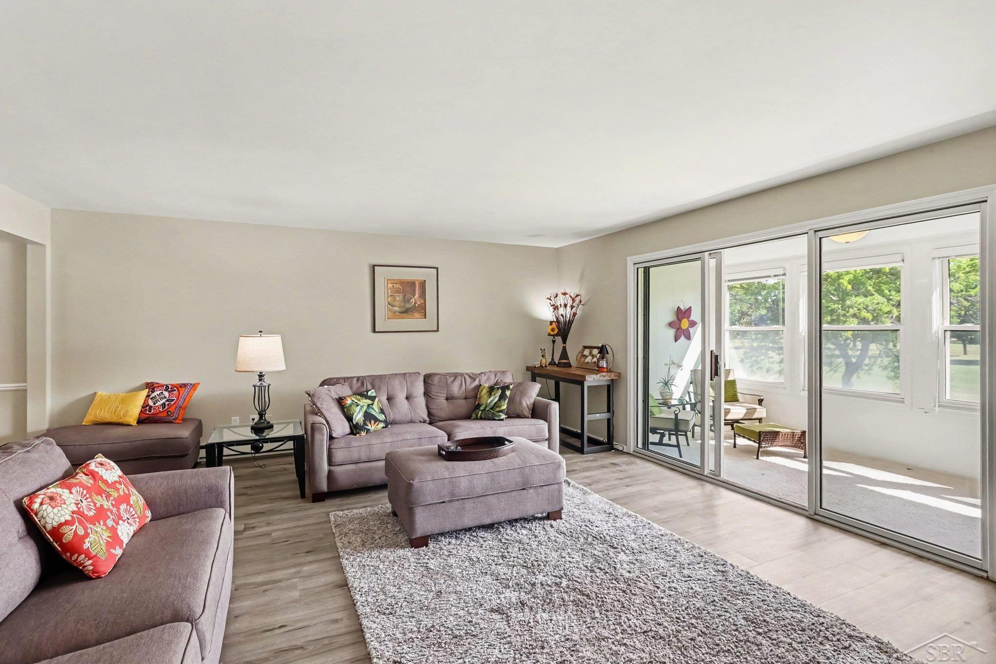 945 Kennely Road Saginaw, MI 48609 - Photo 10 of 20 50220127-b663870c-27c0-42dc-b378-3f85067408e4.JPG