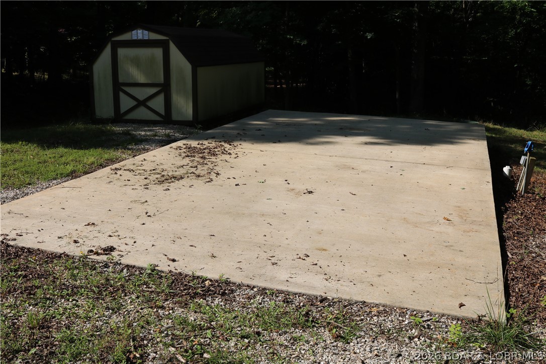 34792 Cherokee Valley Road Stover, MO 65078 - Photo 3 of 11