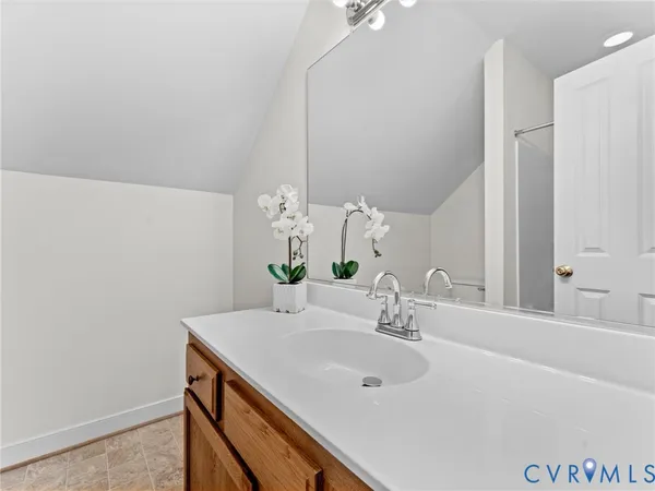 $699,950 | 110 Oak Knoll Place, Bumpass, VA 23024