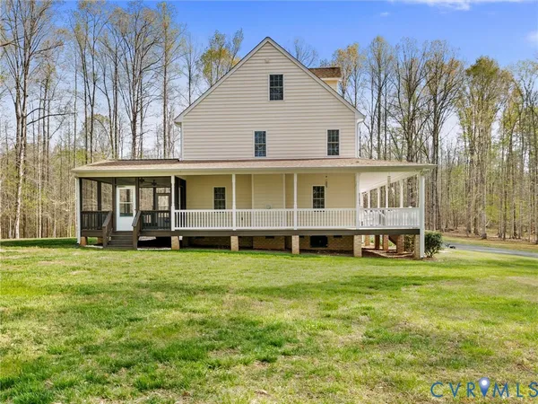 $699,950 | 110 Oak Knoll Place, Bumpass, VA 23024