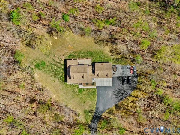 $699,950 | 110 Oak Knoll Place, Bumpass, VA 23024