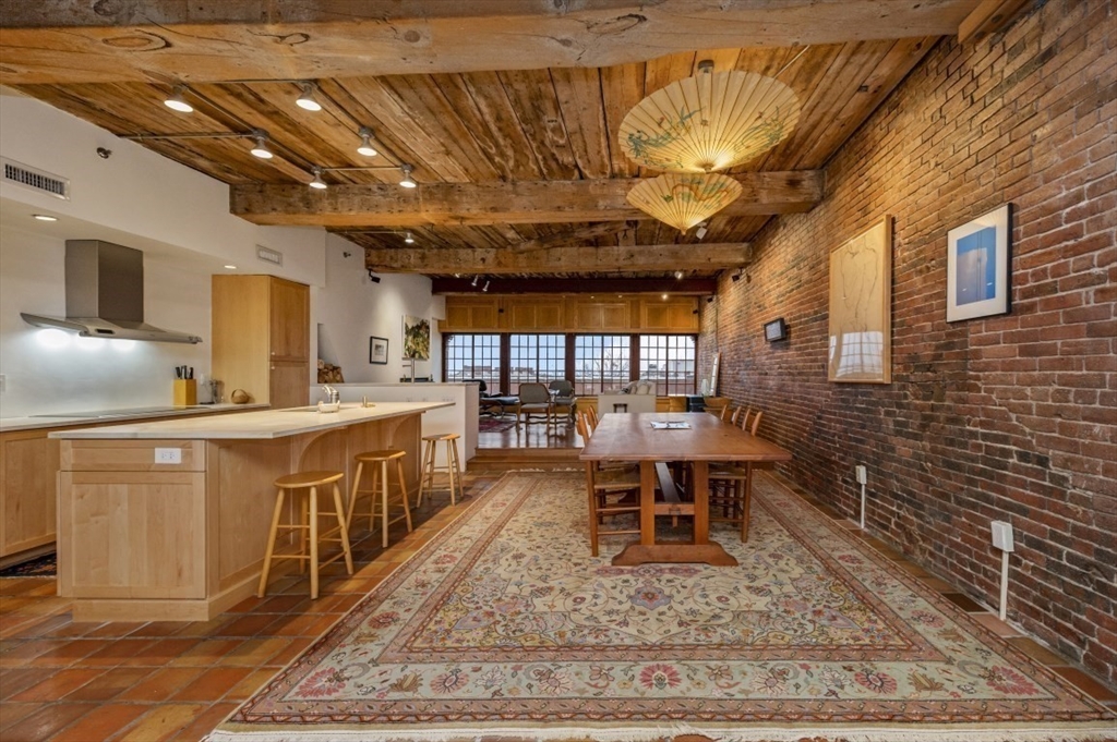 120 Fulton Street, Unit 5 C&D Boston, MA 02109 - Photo 11 of 34