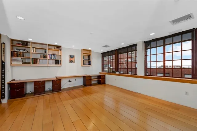 $1,850,000 | 120 Fulton Street, Unit 5 C&D, Boston, MA 02109