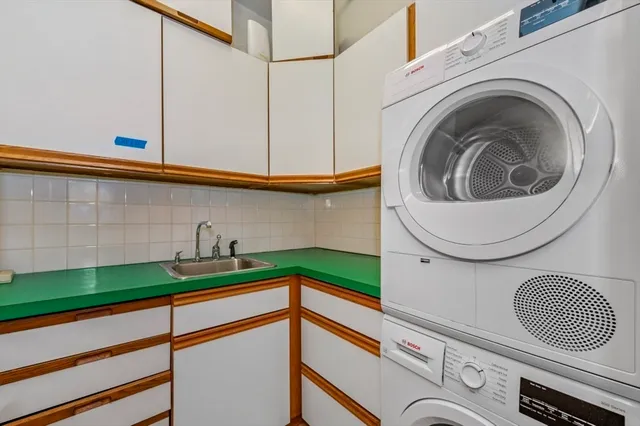 $1,850,000 | 120 Fulton Street, Unit 5 C&D, Boston, MA 02109