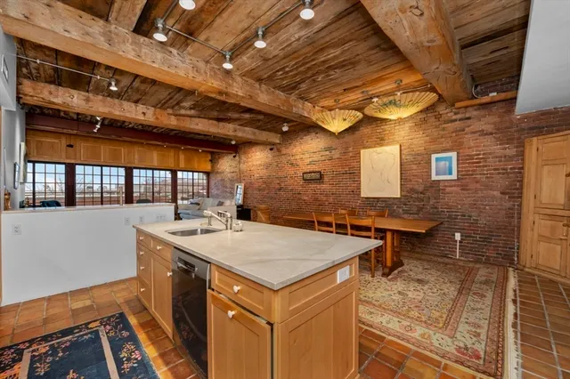 $1,850,000 | 120 Fulton Street, Unit 5 C&D, Boston, MA 02109