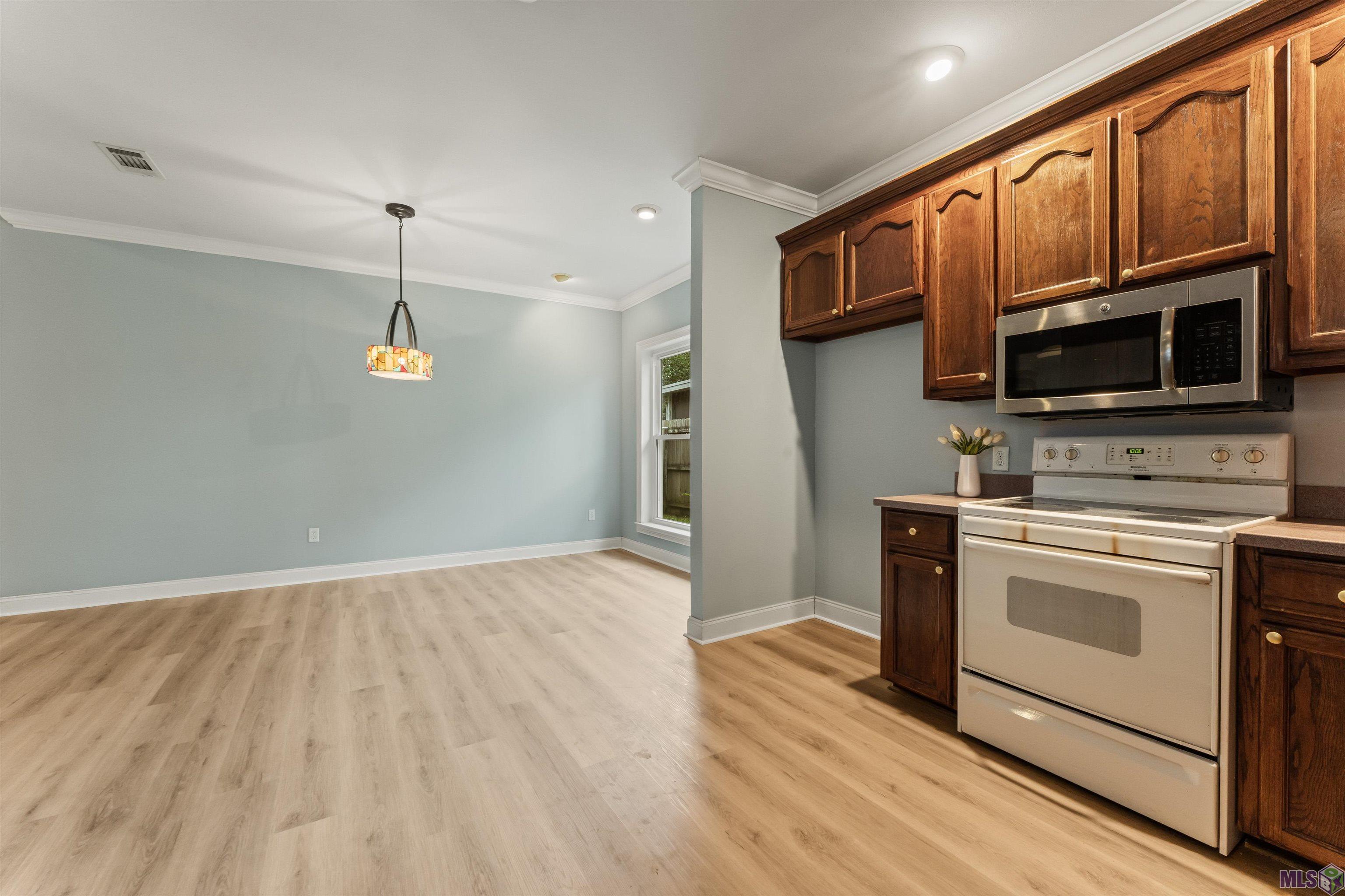 1943 Hunters Way Drive Baton Rouge, LA 70816 - Photo 7 of 25