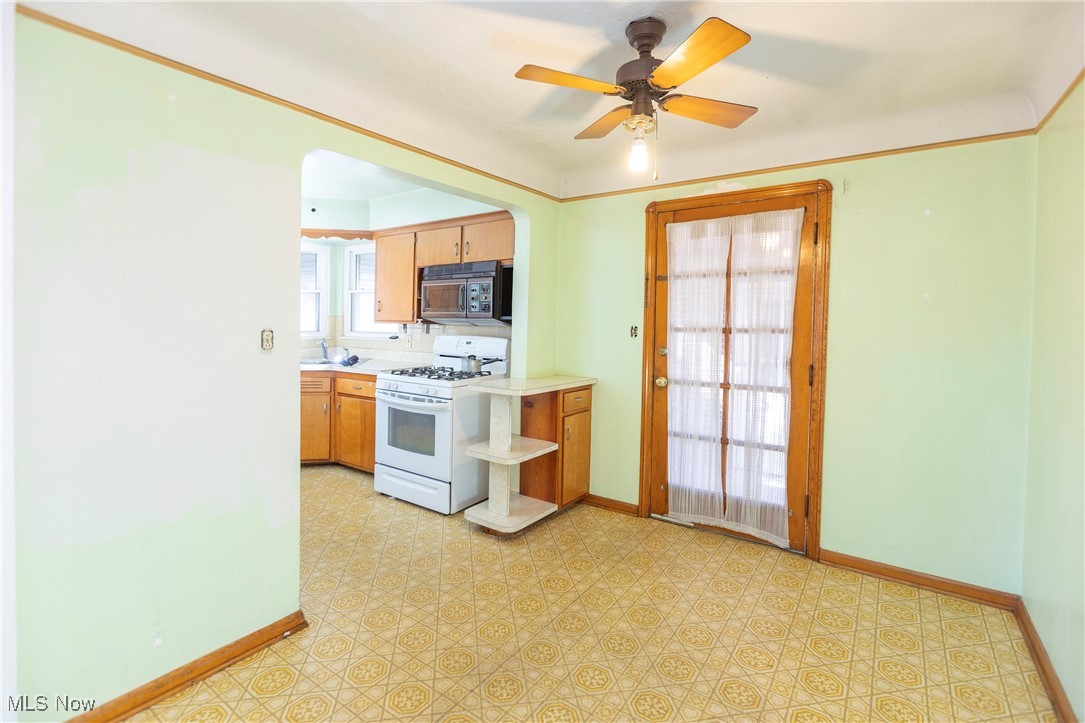 6168 Manchester Road Parma, OH 44129 - Photo 7 of 25 Spacious eat-in-kitchen with plenty of room for a dining table