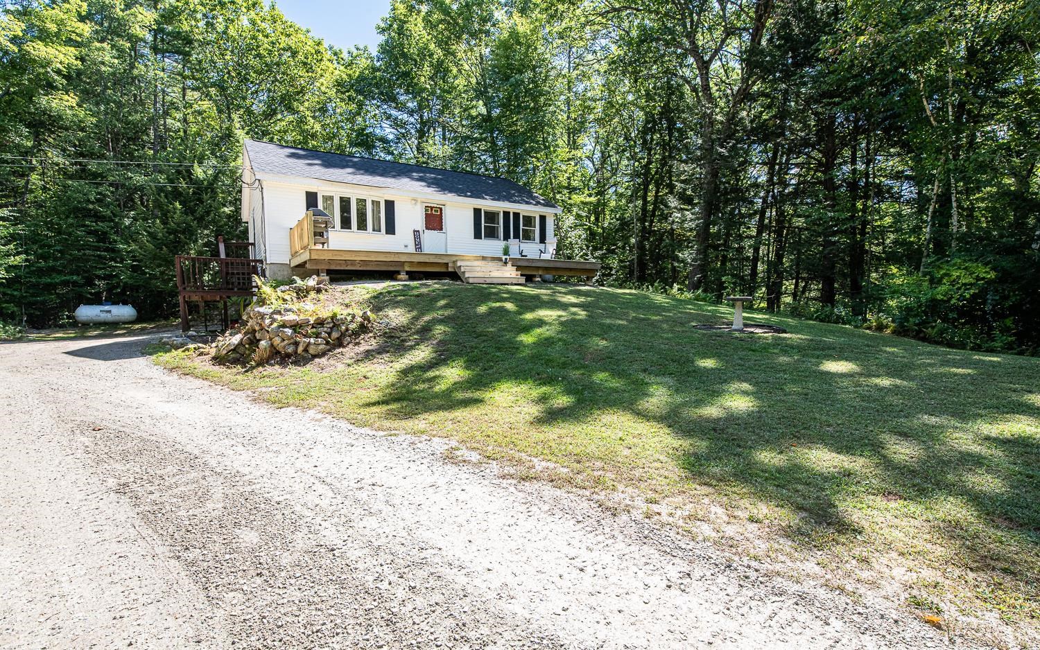 9 Greenfield Road New Boston, NH 03070 - Photo 33 of 42
