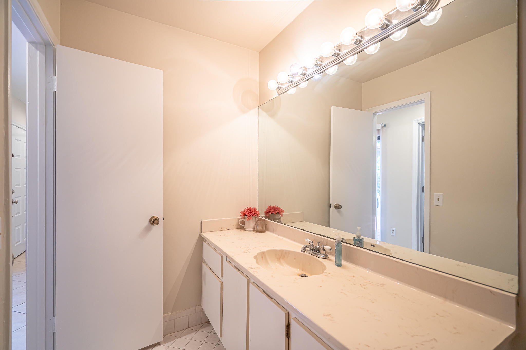 22394 Benidorm Drive Boca Raton, FL 33428 - Photo 23 of 29 Bathroom #2