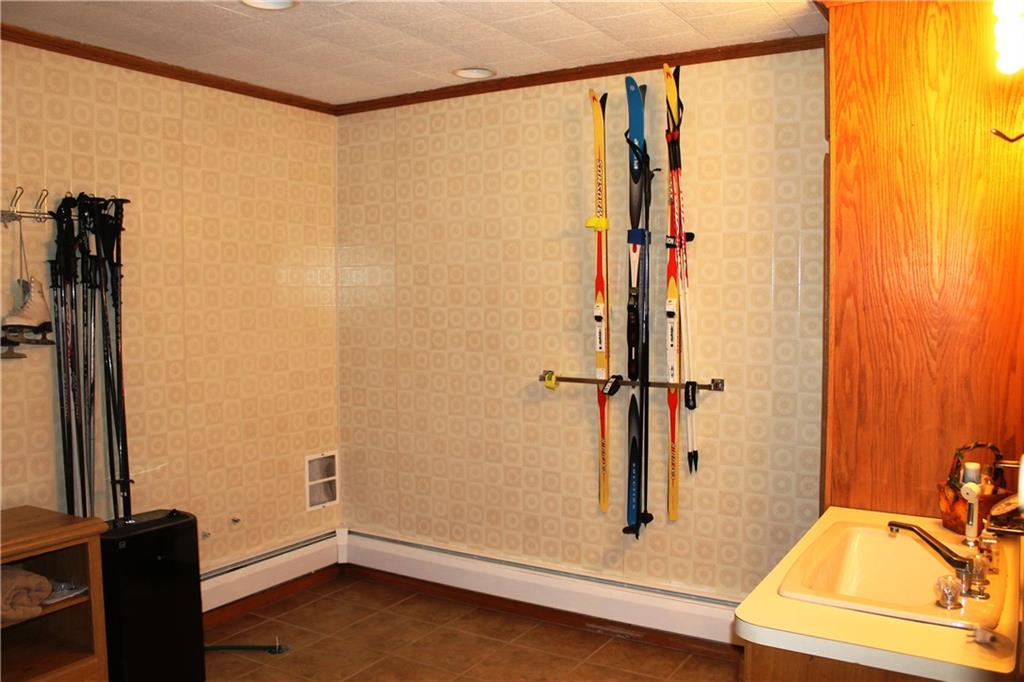 455 Gardner Road Hidden Valley, PA 15502 - Photo 11 of 25 Gallery Image 11