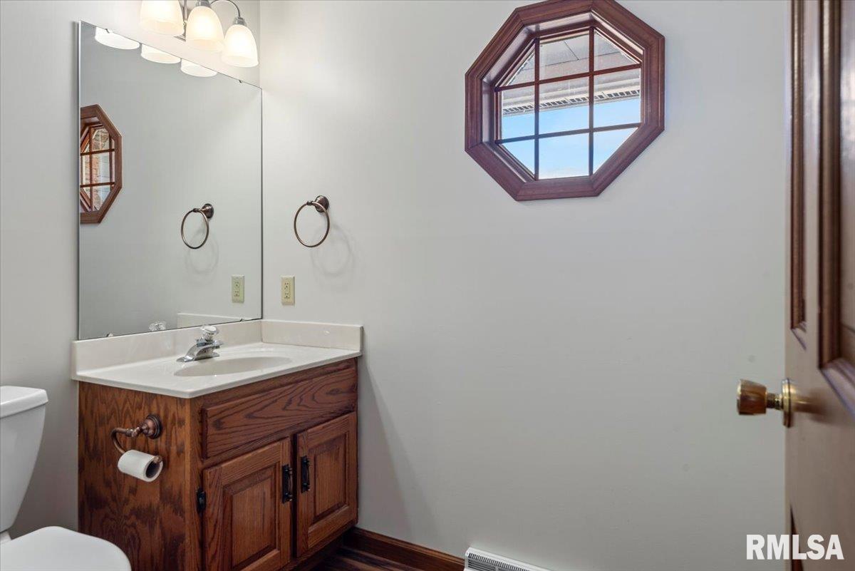 1812 Post Oak Court Springfield, IL 62704 - Photo 15 of 53