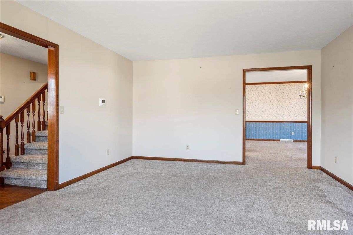 1812 Post Oak Court Springfield, IL 62704 - Photo 17 of 53